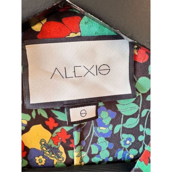 Alexis Hiroka Robe in Botanical Mandarin Size Small - Picture 4 of 12